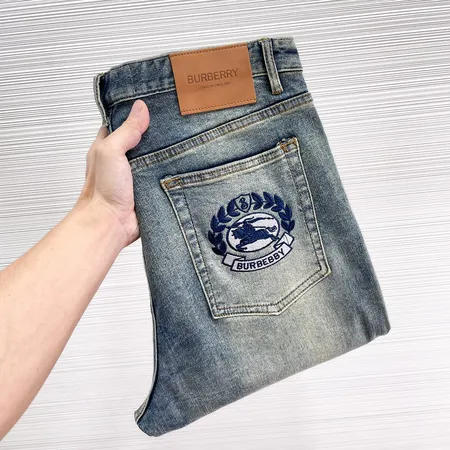 バーバリー ス ジーンズ