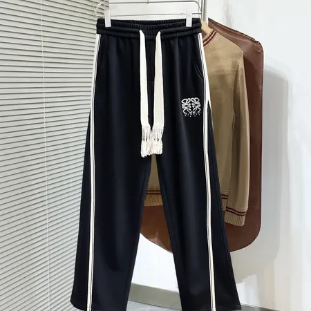 ロエベ カジュアルパンツ