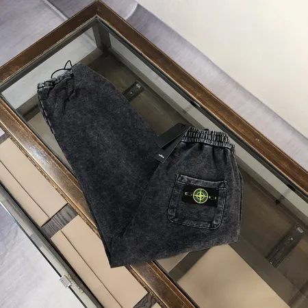 ストーンアイランド カジュアルパンツ