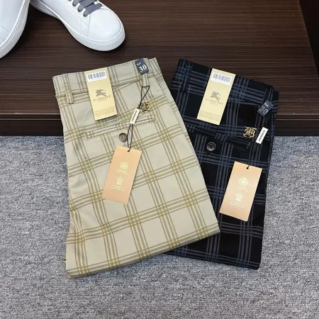 バーバリー ス カジュアルパンツ