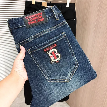 バーバリー ス ジーンズ