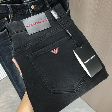 アルマーニ ジーンズ