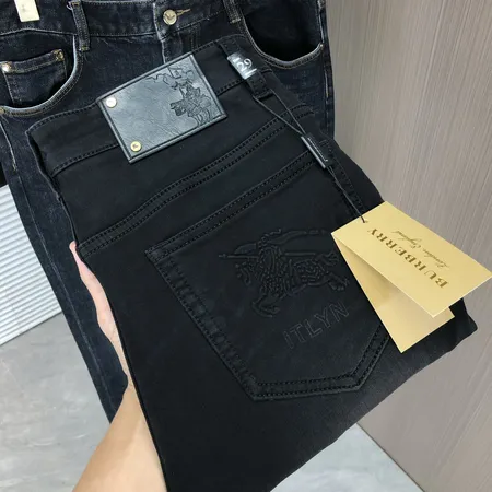 バーバリー ス ジーンズ