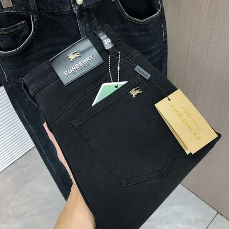 バーバリー ス ジーンズ