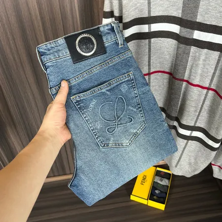 ロエベ ジーンズ