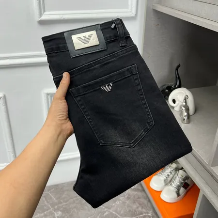 アルマーニ ジーンズ