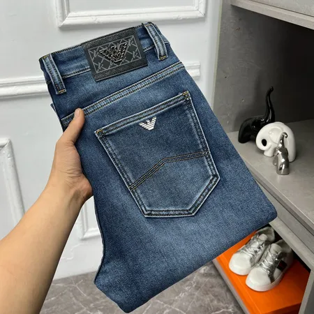 アルマーニ ジーンズ