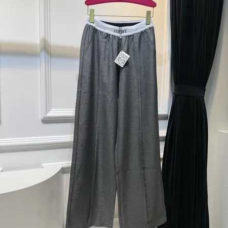 ロエベ カジュアルパンツ