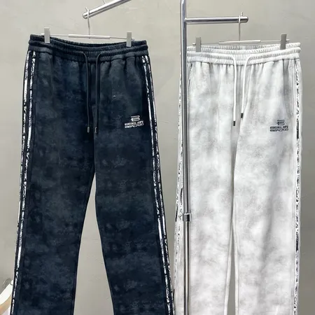 バレンシアガ カジュアルパンツ