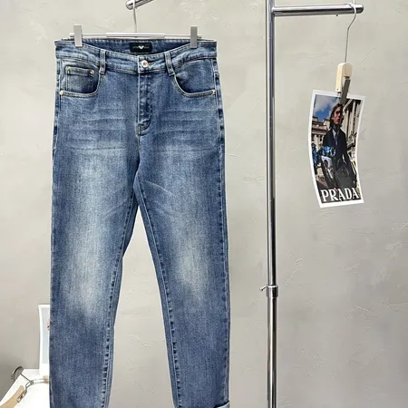 アルマーニ ジーンズ