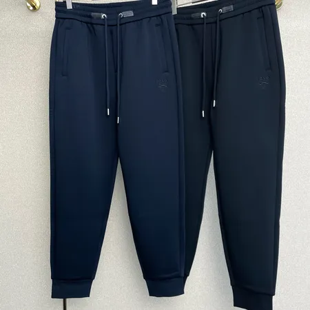 プラダ カジュアルパンツ