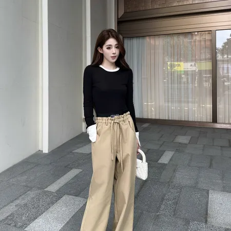 プラダ カジュアルパンツ