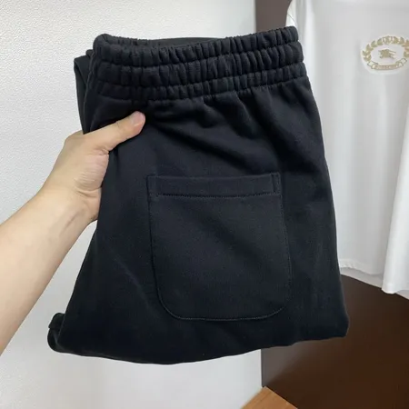 バーバリー ス カジュアルパンツ