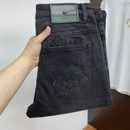 グッチ ジーンズ