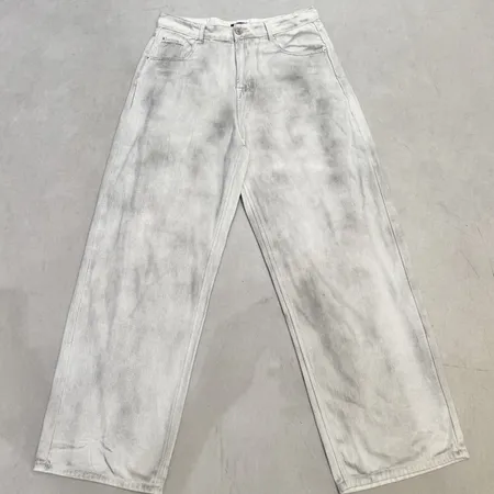 バレンシアガ ジーンズ