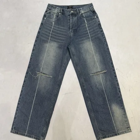 バレンシアガ ジーンズ