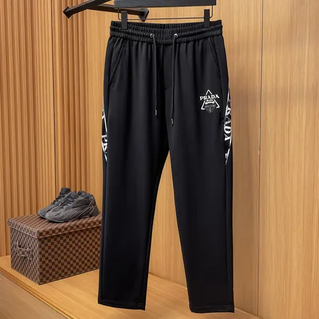 プラダ カジュアルパンツ