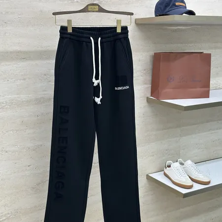 バレンシアガ カジュアルパンツ