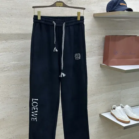 ロエベ カジュアルパンツ