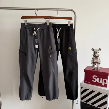 ストーンアイランド カジュアルパンツ