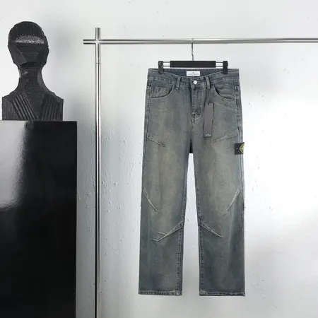 フェラガモ ジーンズ