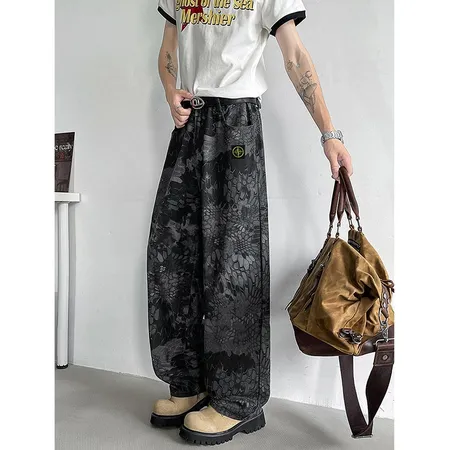 フェラガモ ジーンズ