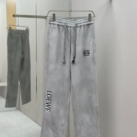 ロエベ カジュアルパンツ