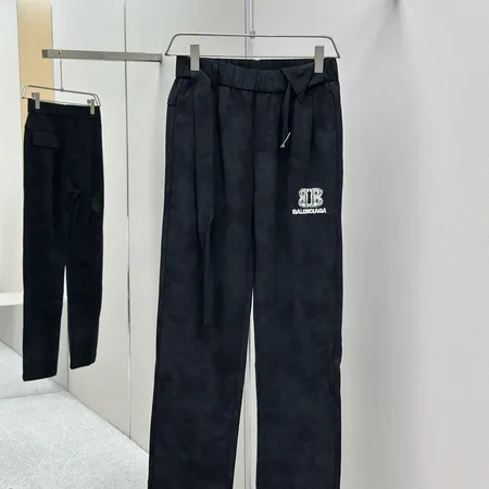 バレンシアガ カジュアルパンツ