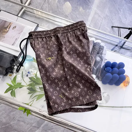 ルイヴィトン ショートパンツ