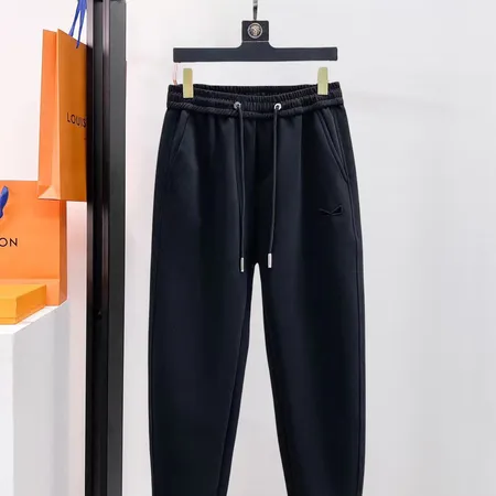 フェンディ カジュアルパンツ