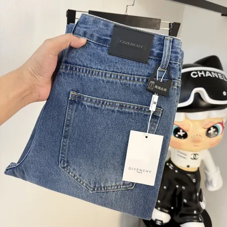 ジバンシィ ジーンズ