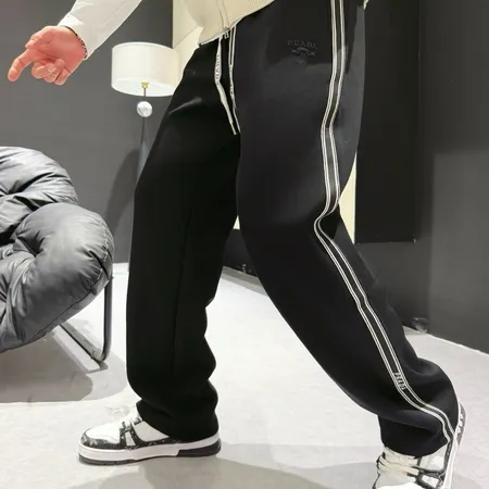 イブサンローラン カジュアルパンツ