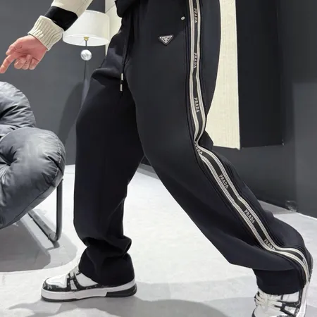 イブサンローラン カジュアルパンツ