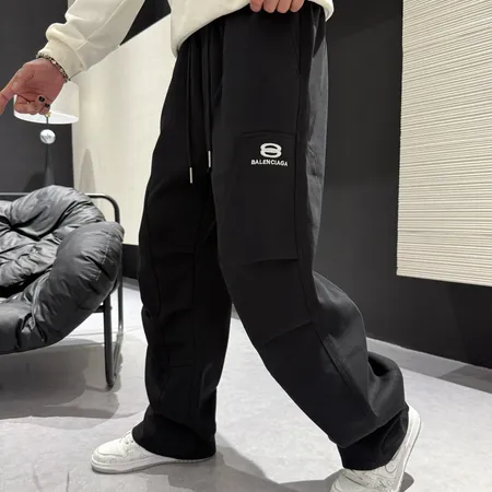 バレンシアガ カジュアルパンツ