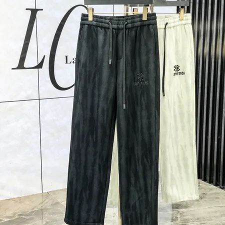 バレンシアガ カジュアルパンツ