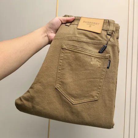 バーバリー ス ジーンズ