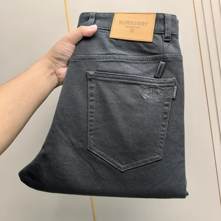 バーバリー ス ジーンズ