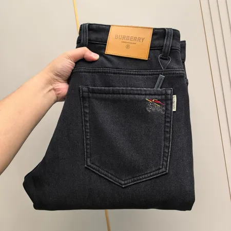 バーバリー ス ジーンズ