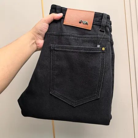 アルマーニ ジーンズ