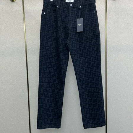 フェンディ ジーンズ