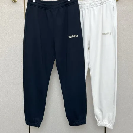 バーバリー ス カジュアルパンツ