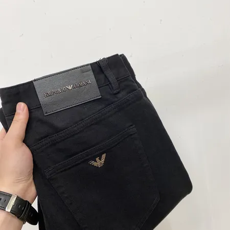 アルマーニ ジーンズ