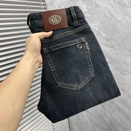 グッチ ジーンズ