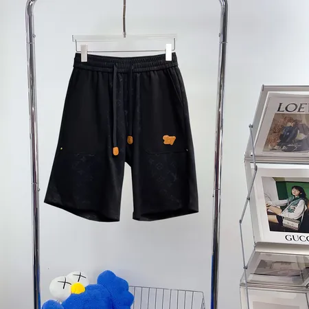 ルイヴィトン ショートパンツ