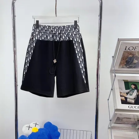 グッチ ショートパンツ