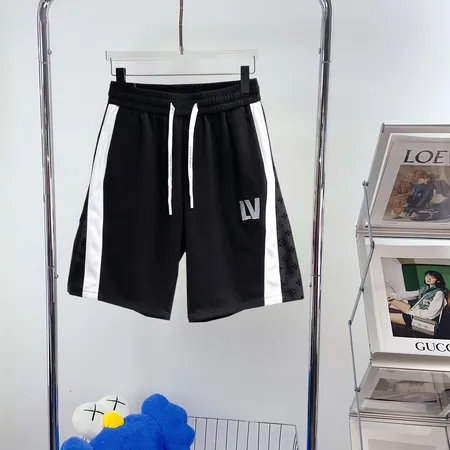 ルイヴィトン ショートパンツ