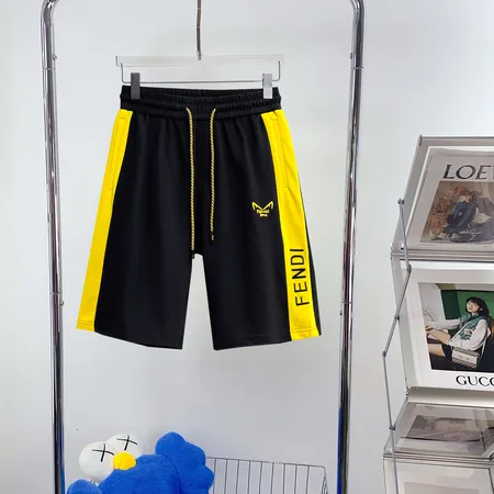 フェンディ ショートパンツ