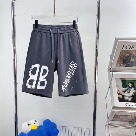 セリーヌ ショートパンツ