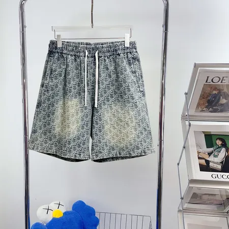 グッチ ショートパンツ