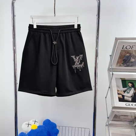 ルイヴィトン ショートパンツ
